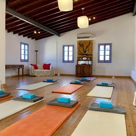 Myrto House Apartmanhotel Tóhni