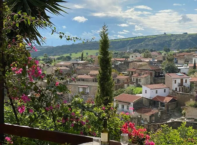 麦尔托别墅酒店 *